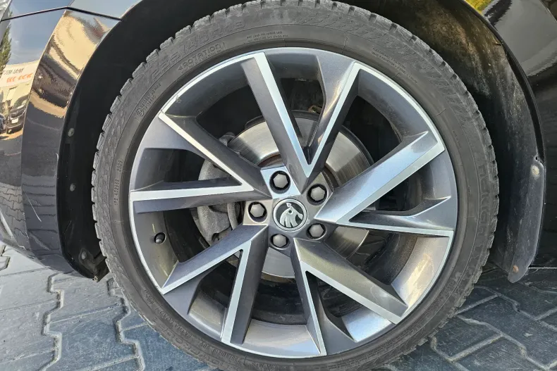 Skoda Superb din 2021 cu 128.180 km - oferta SKO264720 - foto 4