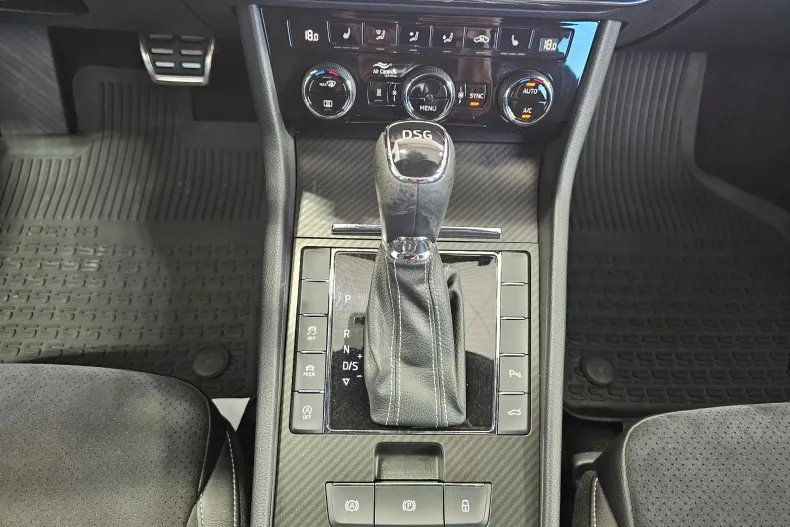 Skoda Superb din 2021 cu 128.180 km - oferta SKO264720 - foto 14