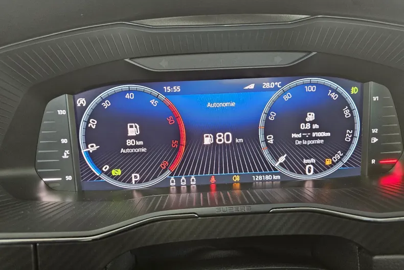 Skoda Superb din 2021 cu 128.180 km - oferta SKO264720 - foto 16