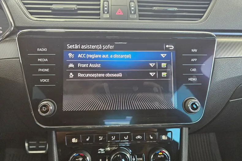 Skoda Superb din 2021 cu 128.180 km - oferta SKO264720 - foto 28