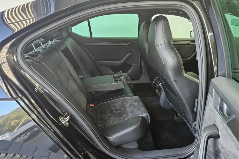 Skoda Superb din 2021 cu 128.180 km - oferta SKO264720 - foto 37