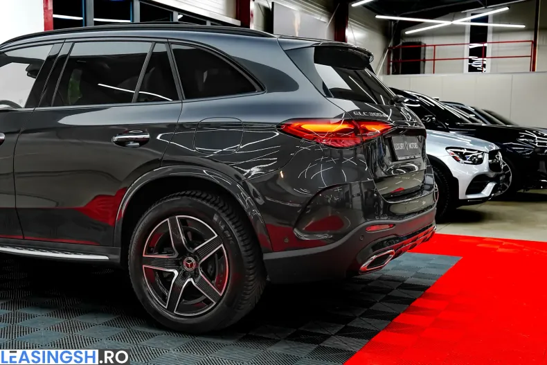 Mercedes-Benz GLC 300 (Clasa GLC) din 2023 cu 121.000 km - oferta MER264723 - foto 19
