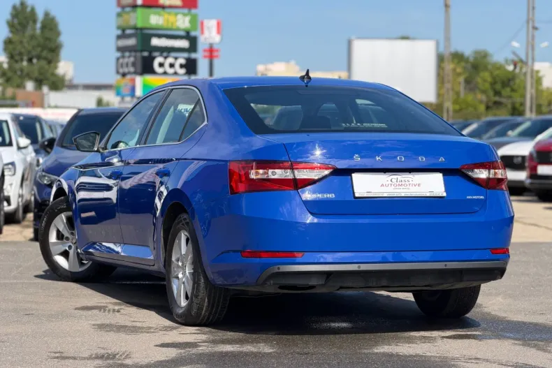 Skoda Superb din 2023 cu 54.181 km - oferta SKO264740 - foto 5