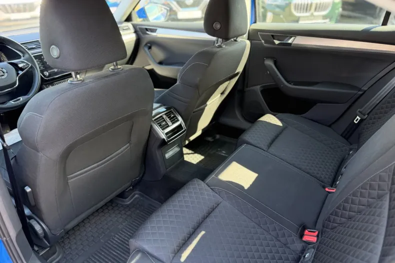 Skoda Superb din 2023 cu 54.181 km - oferta SKO264740 - foto 10