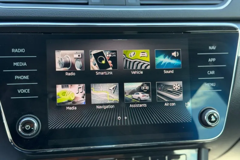Skoda Superb din 2023 cu 54.181 km - oferta SKO264740 - foto 19