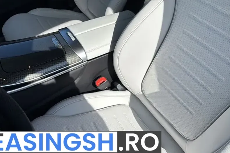 Mercedes-Benz GLC 300 (Clasa GLC) din 2025 cu 10 km - oferta MER264809 - foto 12