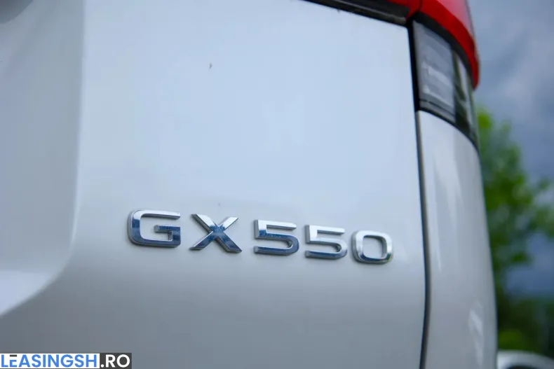 Lexus GX din 2024 cu 1.542 km - oferta LEX264844 - foto 5