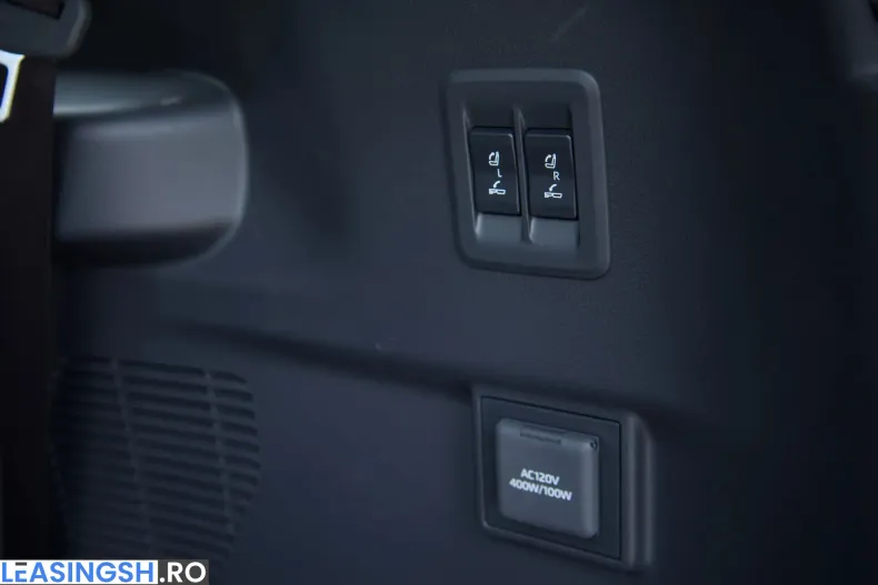 Lexus GX din 2024 cu 1.542 km - oferta LEX264844 - foto 17