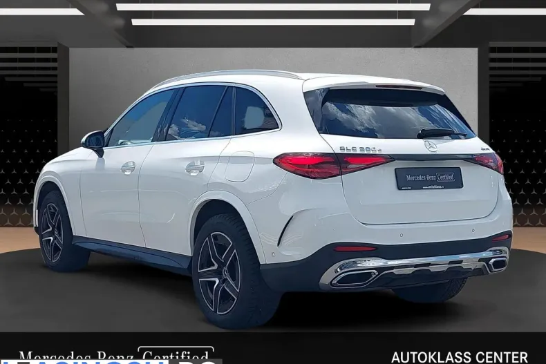 Mercedes-Benz GLC 300 (Clasa GLC) din 2024 cu 43.887 km - oferta MER264890 - foto 4