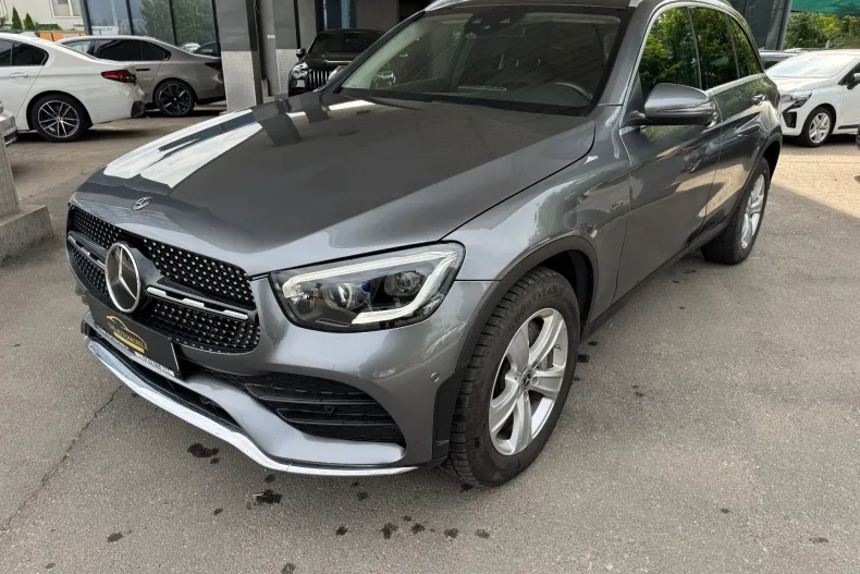 Mercedes-Benz GLC 300 (Clasa GLC) din 2021 cu 75.600 km - oferta MER264901 - foto 1