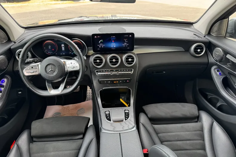 Mercedes-Benz GLC 300 (Clasa GLC) din 2021 cu 75.600 km - oferta MER264901 - foto 2
