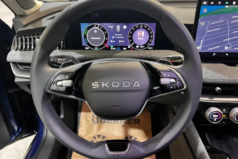 Skoda Superb din 2025 cu 4.691 km - oferta SKO264911 - foto 25