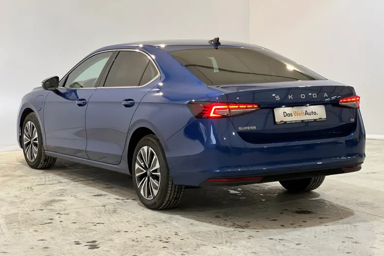 Skoda Superb din 2025 cu 4.691 km - oferta SKO264911 - foto 39