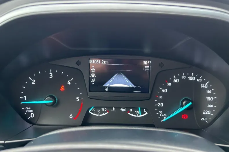 Ford Focus din 2021 cu 81.051 km - oferta FOR264914 - foto 6