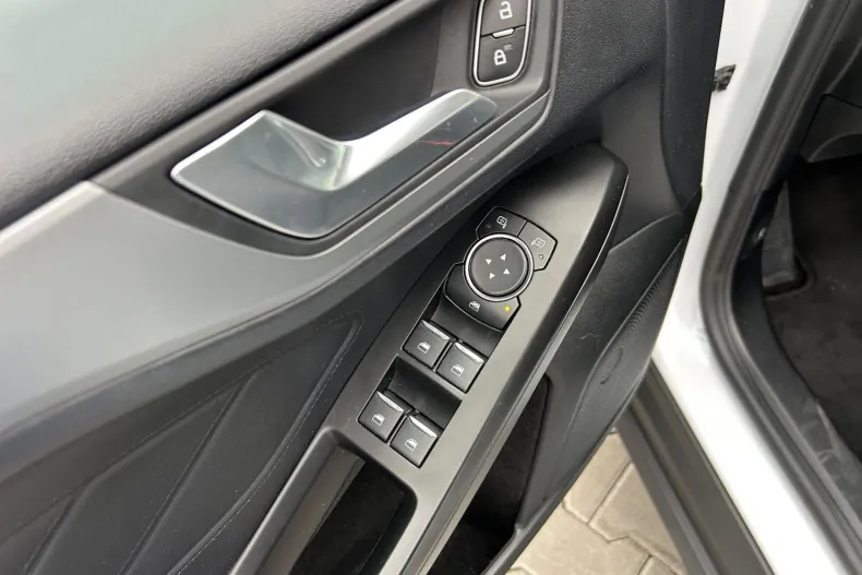 Ford Focus din 2021 cu 81.051 km - oferta FOR264914 - foto 22