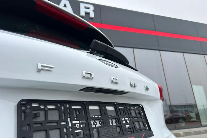 Ford Focus din 2021 cu 81.051 km - oferta FOR264914 - foto 26
