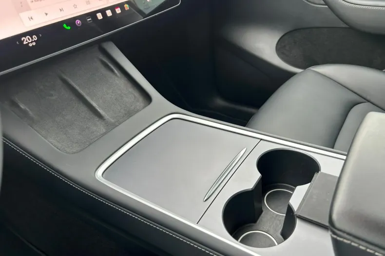 Tesla Model Y din 2022 cu 58.363 km - oferta TES264918 - foto 5