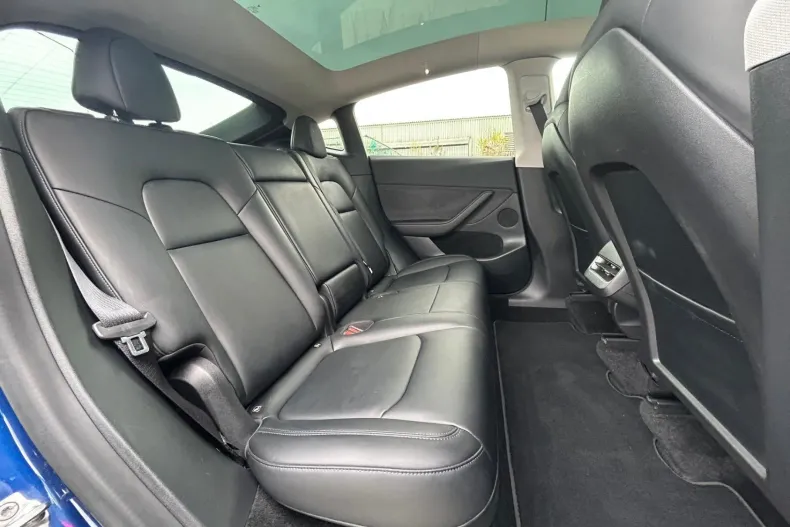 Tesla Model Y din 2022 cu 58.363 km - oferta TES264918 - foto 18