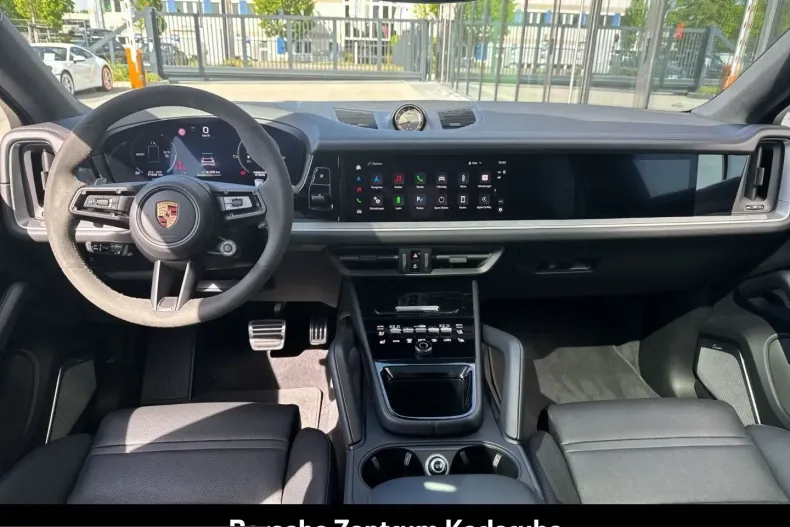 Porsche Cayenne din 2024 cu 31.650 km - oferta POR264955 - foto 9