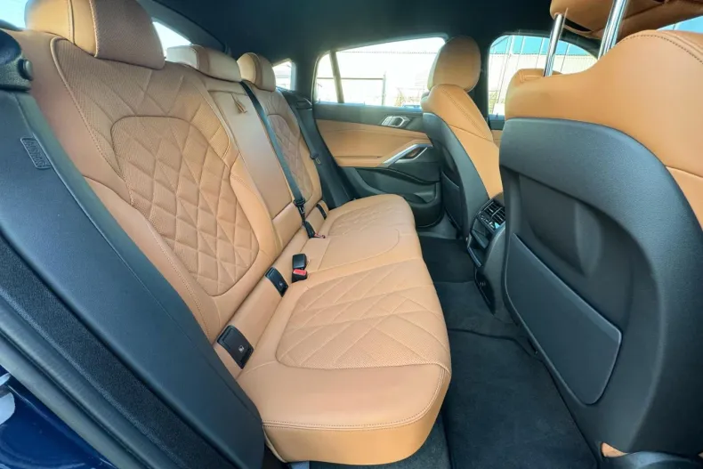 BMW X6 (Seria X) din 2023 cu 21.453 km - oferta BMW264985 - foto 22