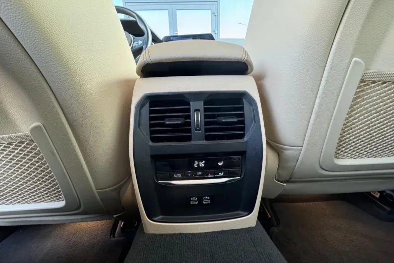 BMW 330 (Seria 3) din 2020 cu 72.158 km - oferta BMW264986 - foto 18