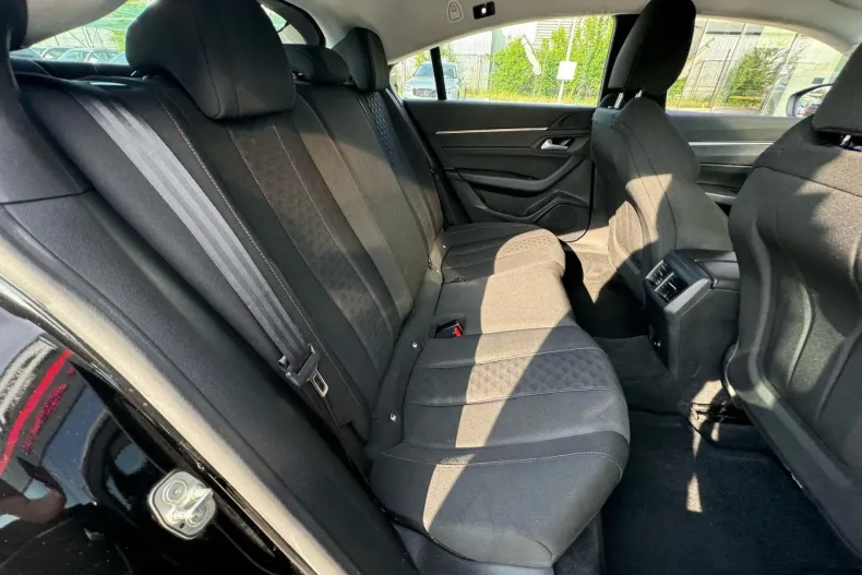 Peugeot 508 din 2020 cu 117.320 km - oferta PEU264989 - foto 16