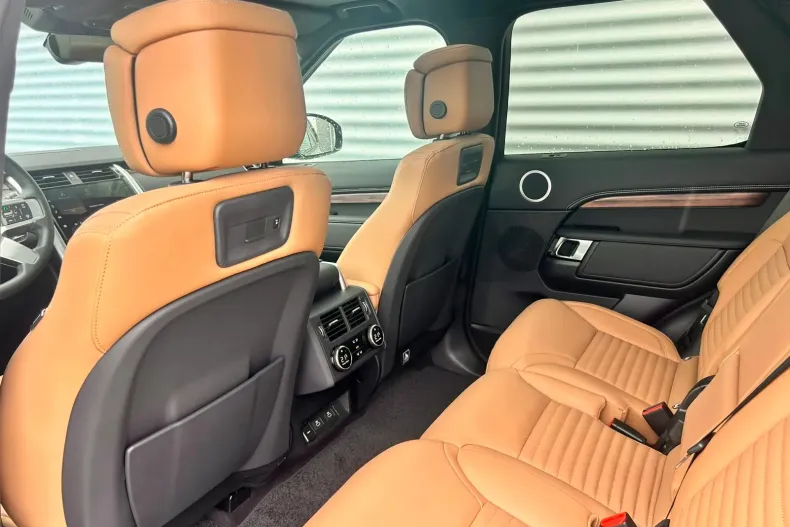Land Rover Discovery din 2025 cu 25 km - oferta LAN265039 - foto 9