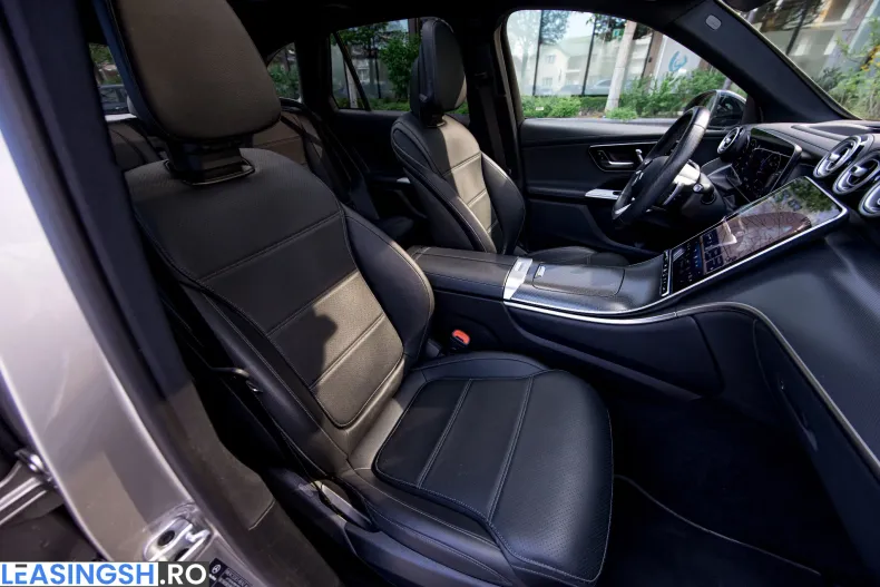 Mercedes-Benz GLC 300 (Clasa GLC) din 2023 cu 55.000 km - oferta MER265078 - foto 13