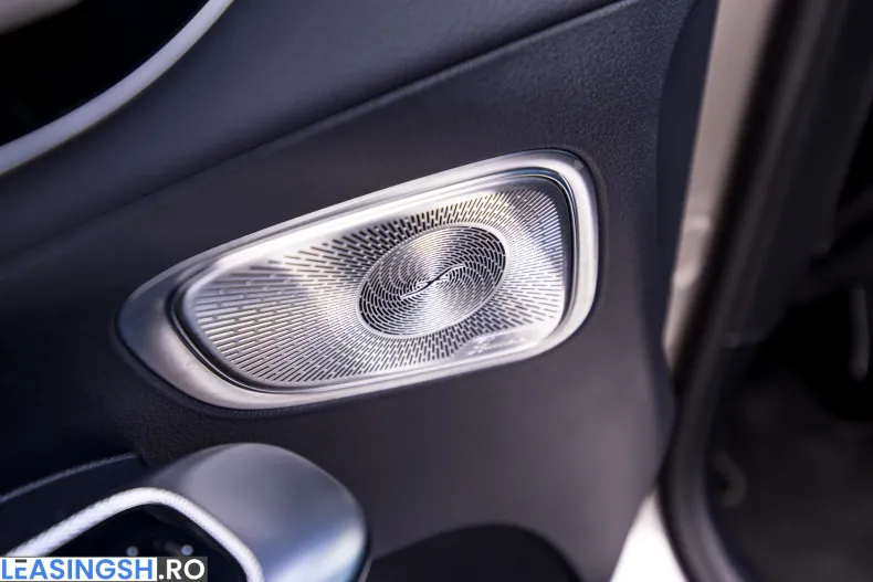 Mercedes-Benz GLC 300 (Clasa GLC) din 2023 cu 55.000 km - oferta MER265078 - foto 17