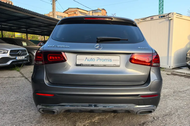 Mercedes-Benz GLC 300 (Clasa GLC) din 2021 cu 114.754 km - oferta MER265084 - foto 9