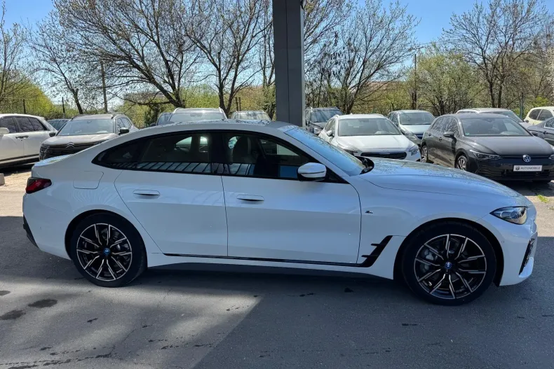 BMW i4 (Seria 4) din 2024 cu 9.700 km - oferta BMW265103 - foto 2