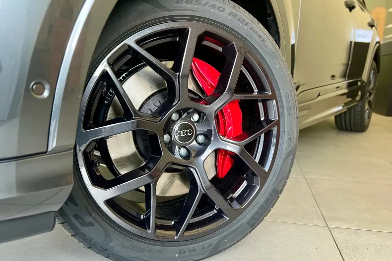 Audi Q7 din 2025 cu 4.800 km - oferta AUD265157 - foto 7