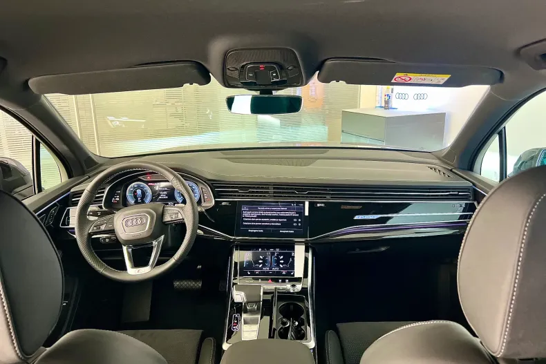 Audi Q7 din 2025 cu 4.800 km - oferta AUD265157 - foto 12