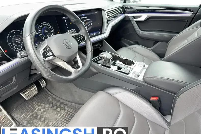 Volkswagen Touareg din 2023 cu 137.532 km - oferta VOL265159 - foto 11