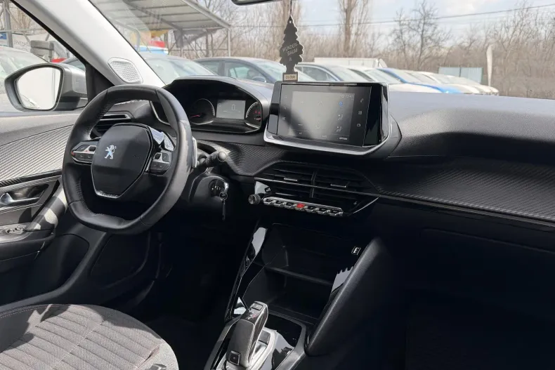 Peugeot 2008 din 2021 cu 90.000 km - oferta PEU265189 - foto 7