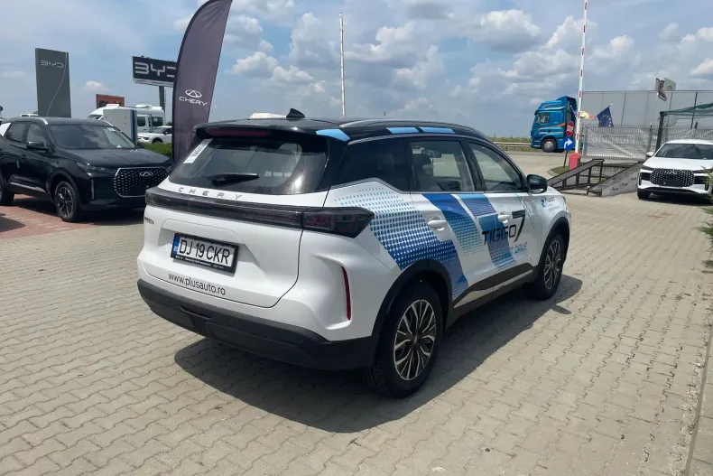 Chery Tiggo 7 din 2025 cu 5.000 km - oferta CHE265237 - foto 5