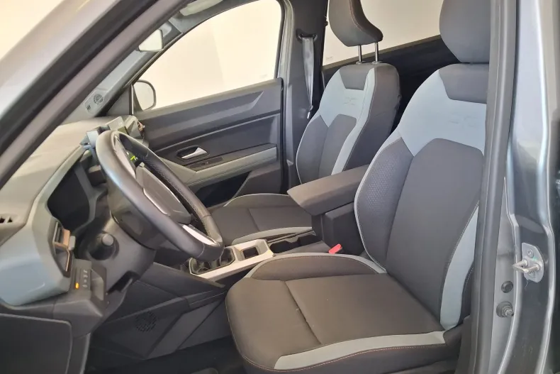 Dacia Bigster din 2025 cu 18.759 km - oferta DAC265257 - foto 34