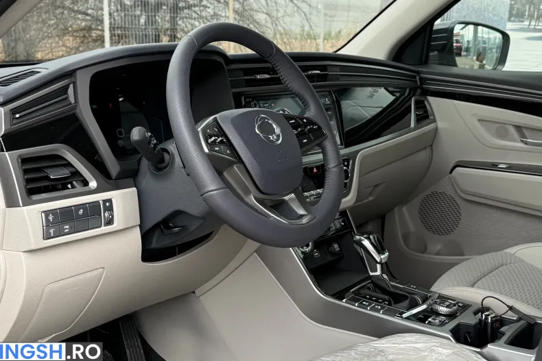 KGM Korando din 2025 cu 10 km - oferta KGM265261 - foto 14