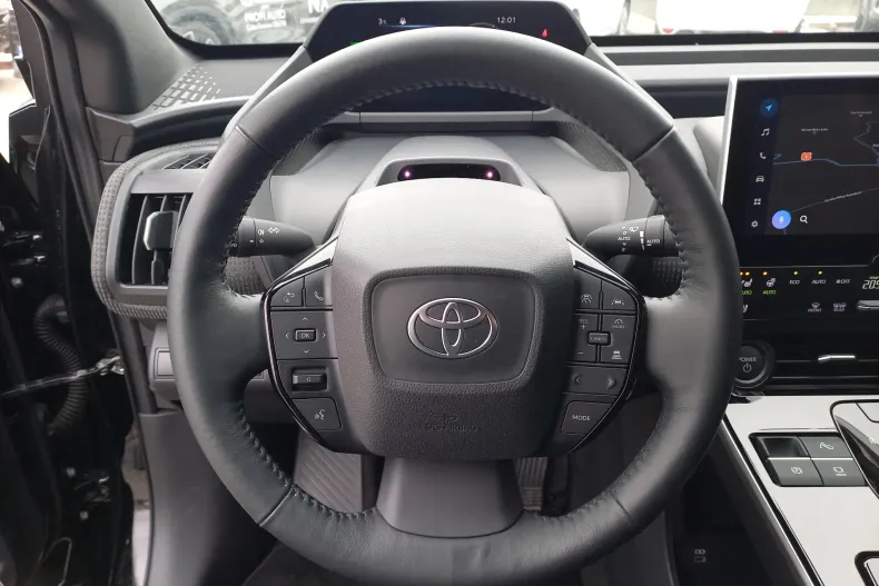 Toyota bZ4X din 2024 cu 21.387 km - oferta TOY265281 - foto 20