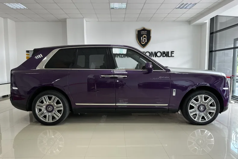 Rolls-Royce Cullinan din 2023 cu 29.161 km - oferta ROL265290 - foto 8