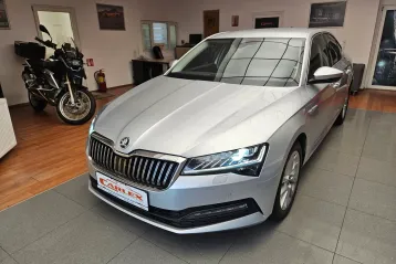 Skoda Superb din 2021 - oferta SKO265305