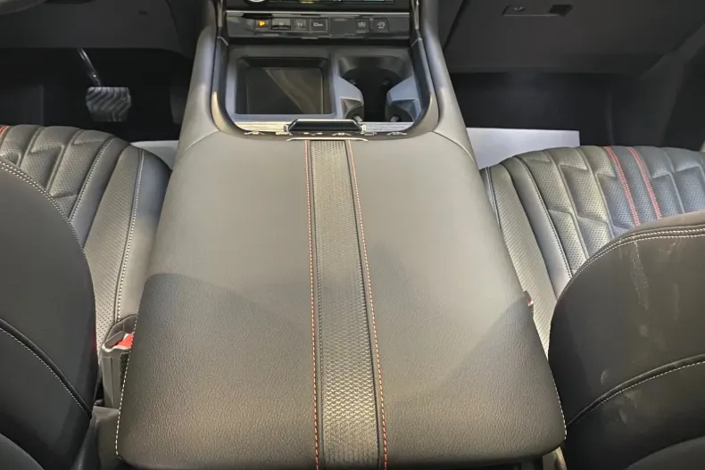 Nissan Armada din 2026 cu 20 km - oferta NIS265320 - foto 16