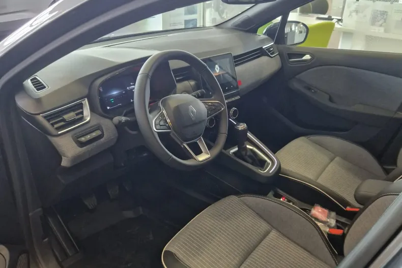 Renault Clio din 2024 cu 13 km - oferta REN265345 - foto 5