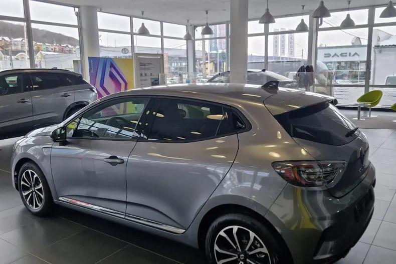 Renault Clio din 2024 cu 13 km - oferta REN265345 - foto 6