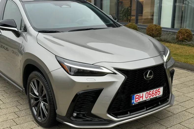 Lexus NX din 2026 cu 2.900 km - oferta LEX265347 - foto 9