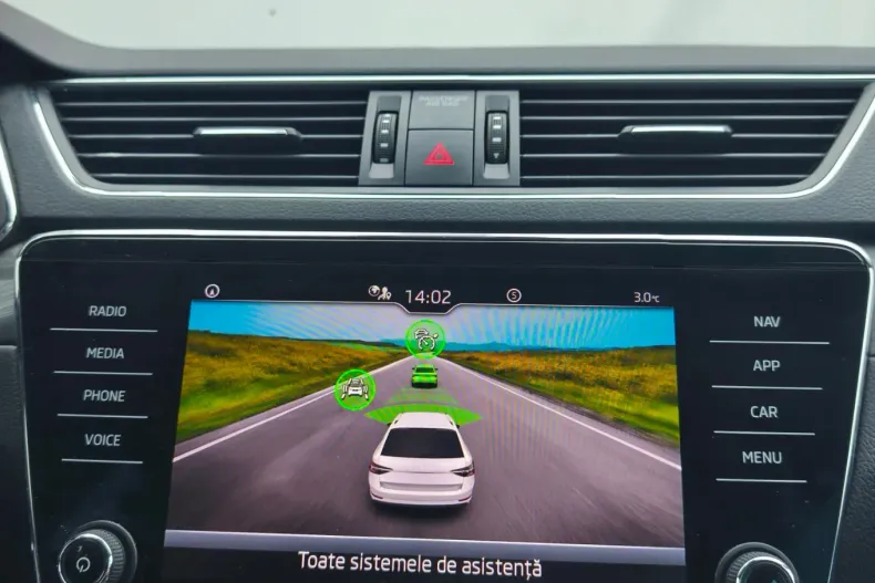Skoda Superb din 2022 cu 130.193 km - oferta SKO265353 - foto 22