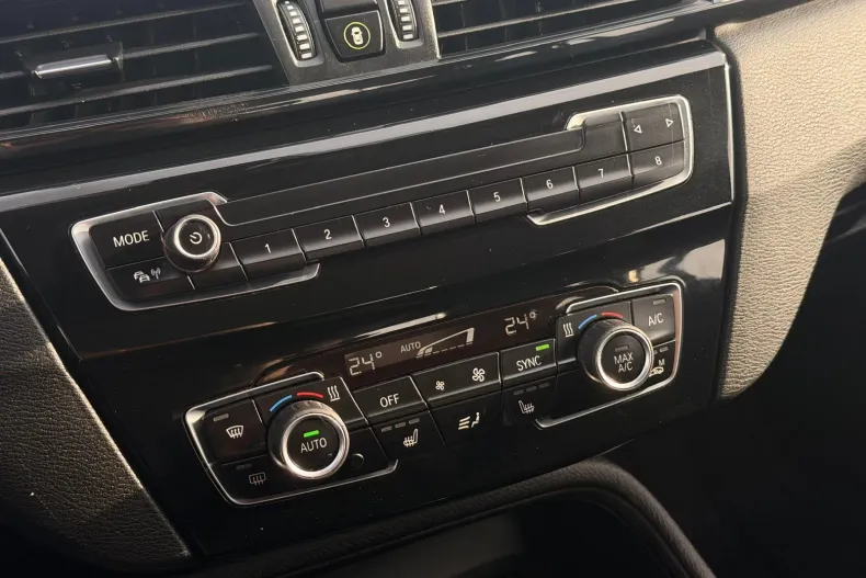 BMW X1 (Seria X) din 2020 cu 101.000 km - oferta BMW265389 - foto 27
