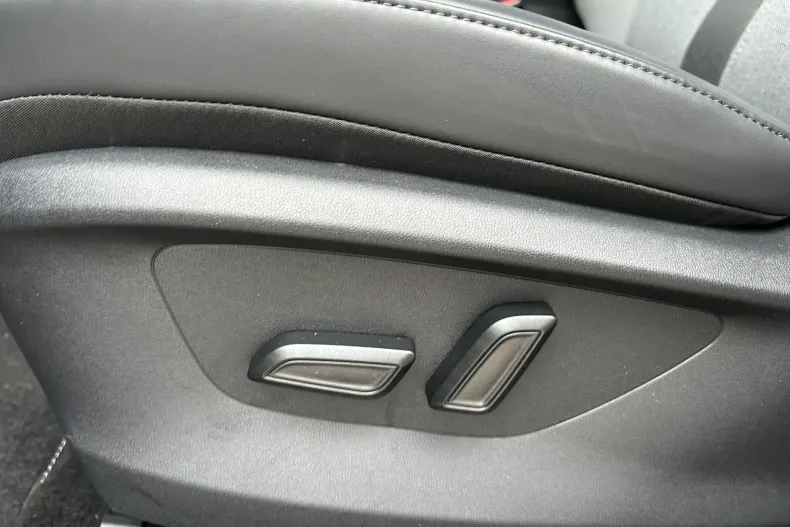 MG S5 din 2025 cu 5.000 km - oferta MG0265393 - foto 13