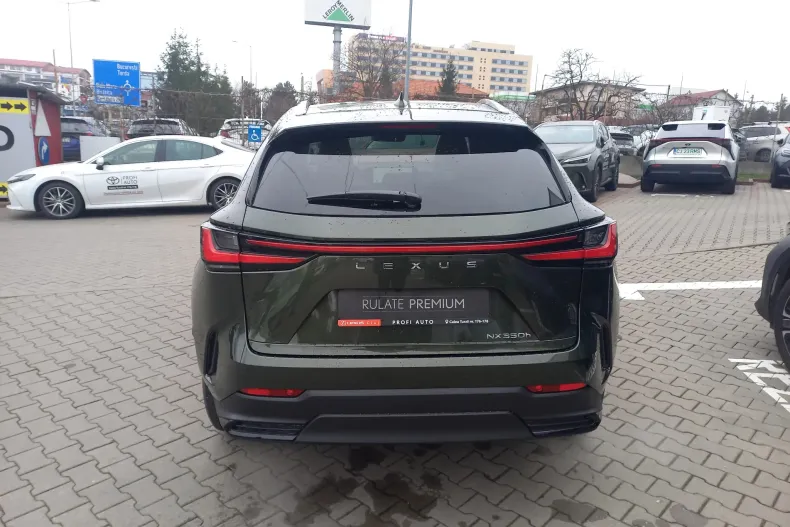 Lexus NX din 2023 cu 10.144 km - oferta LEX265399 - foto 3