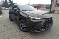 Lexus NX din 2023 cu 10.144 km - oferta LEX265399 - foto 8